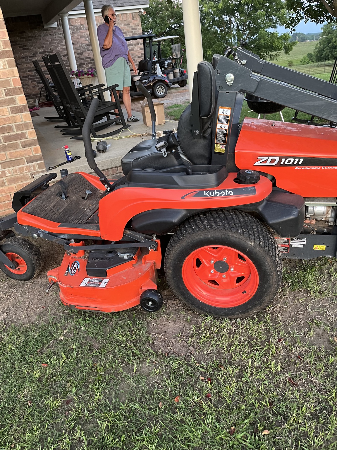 Kubota ZD1011 Image 1
