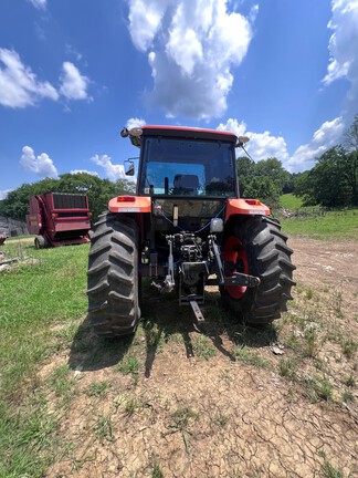 2010 Kubota m108s