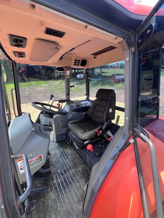 2010 Kubota m108s