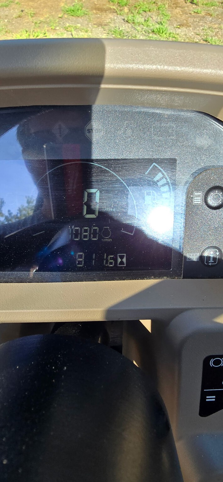 2019 John Deere XUV 835R Image 6