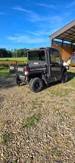 2019 John Deere XUV 835R Image 4