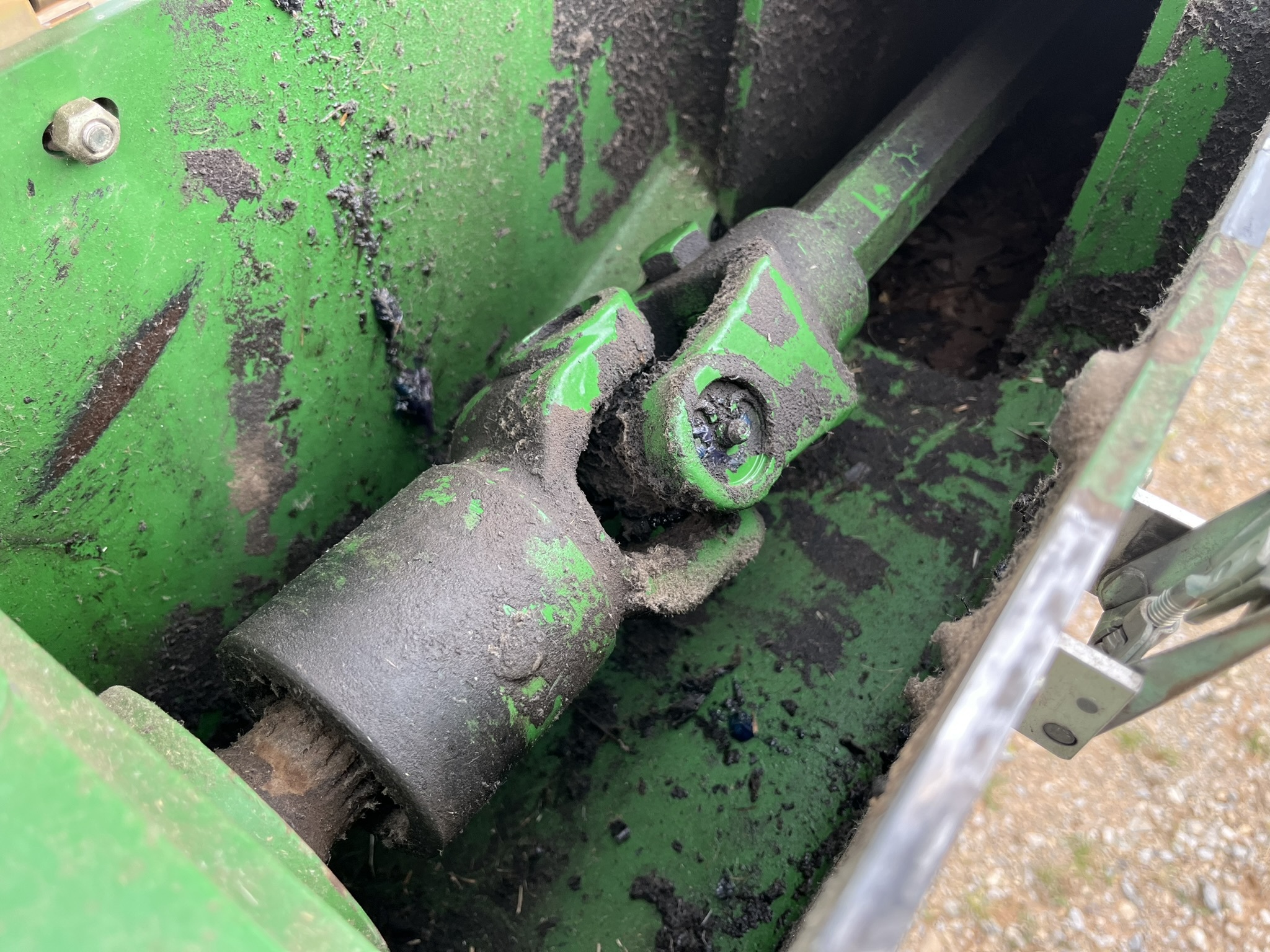 2012 John Deere 946 Image 5