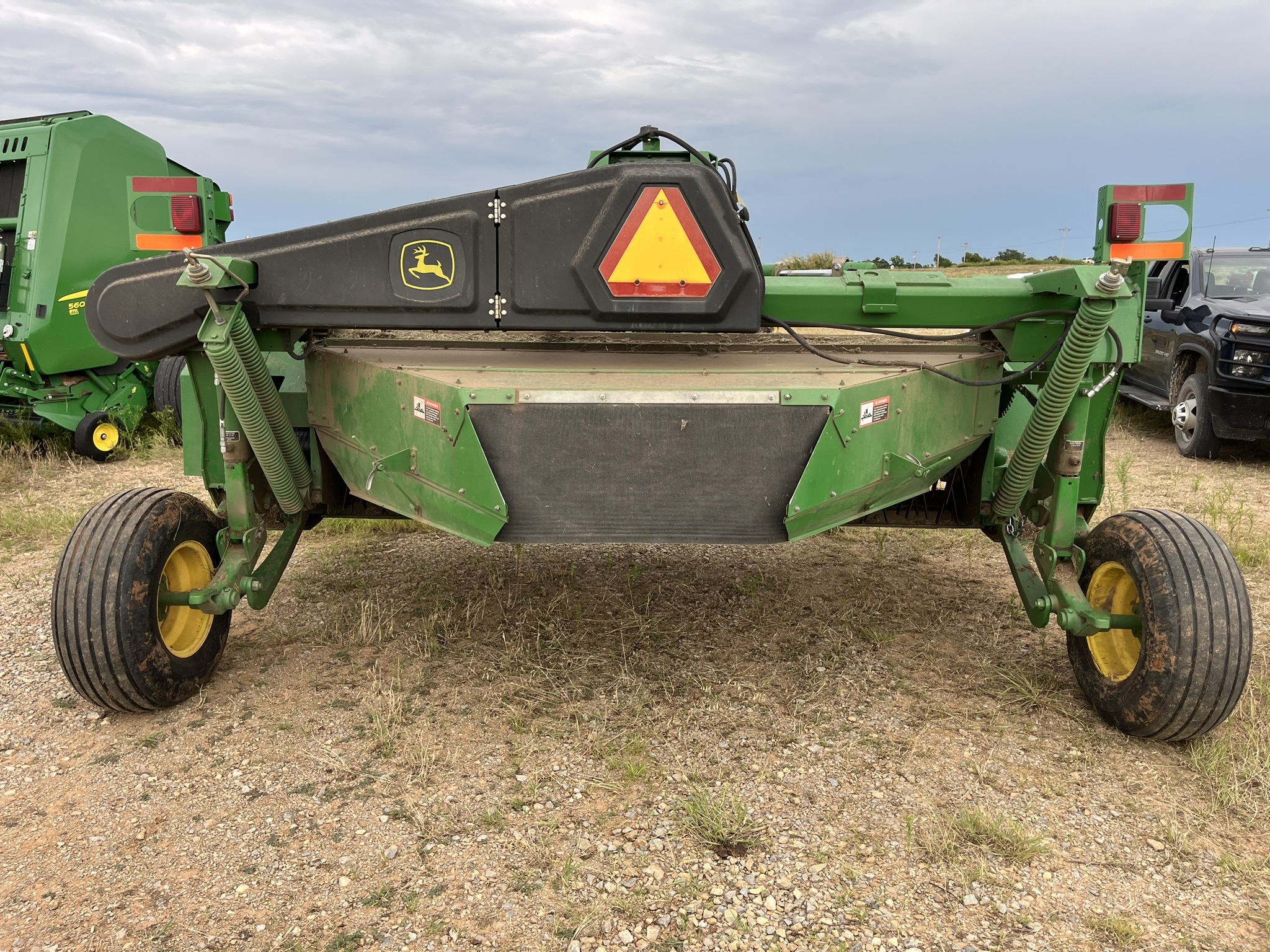 2012 John Deere 946 Image 17
