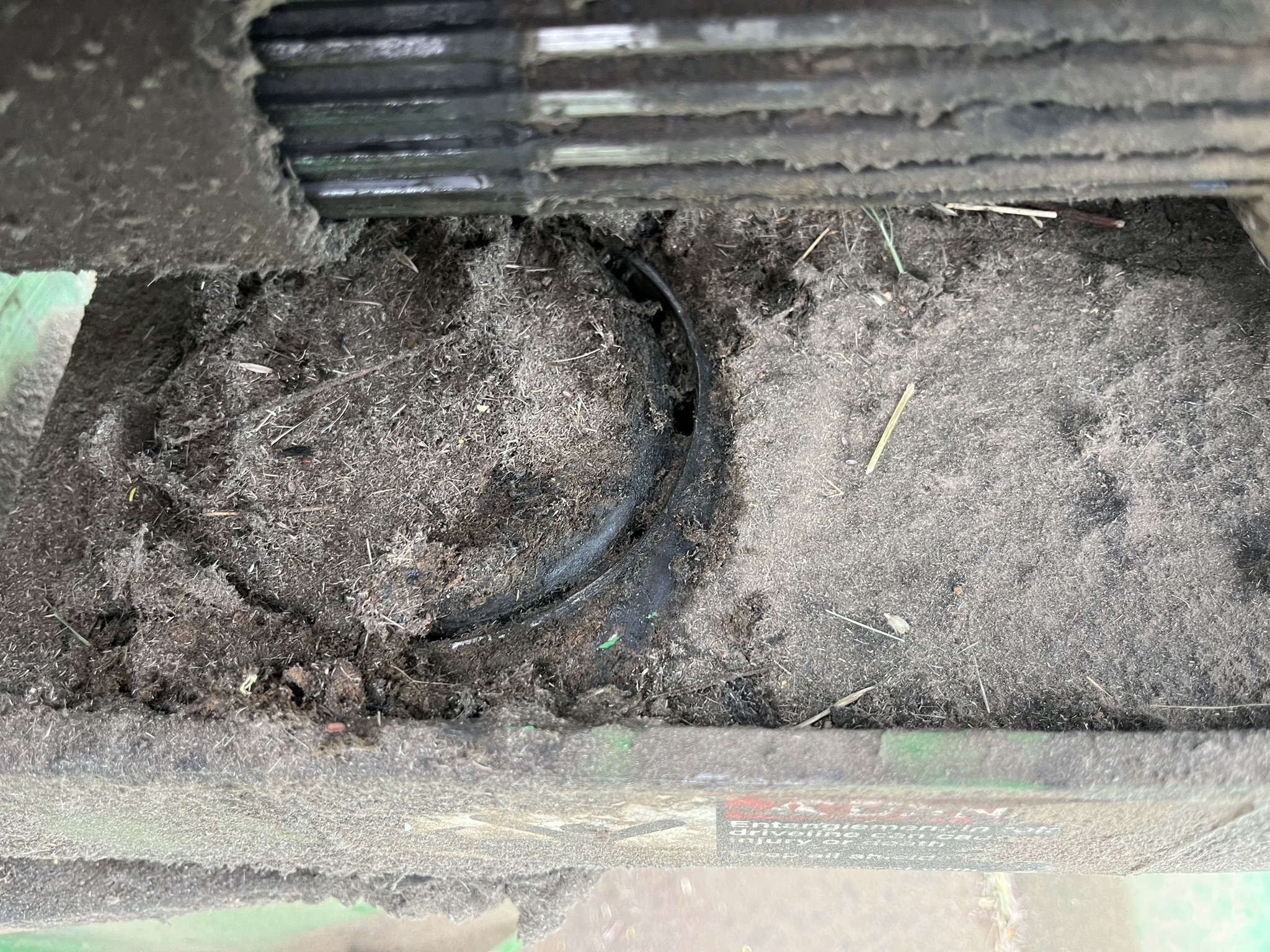 2012 John Deere 946 Image 36