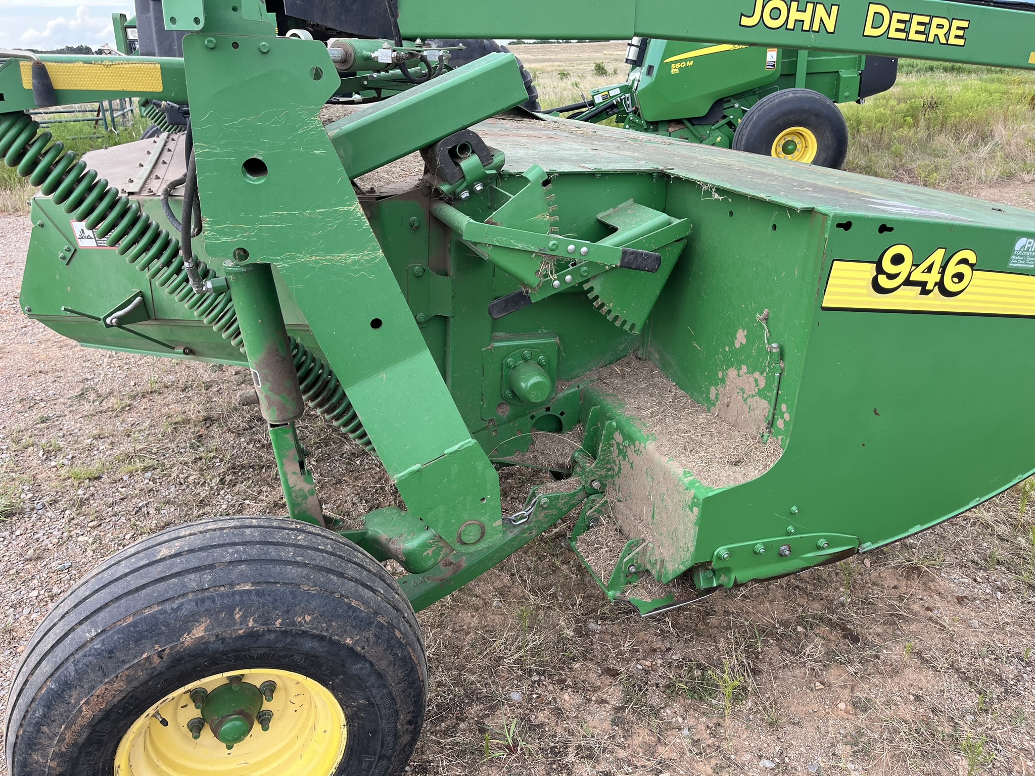 2012 John Deere 946 Image 20