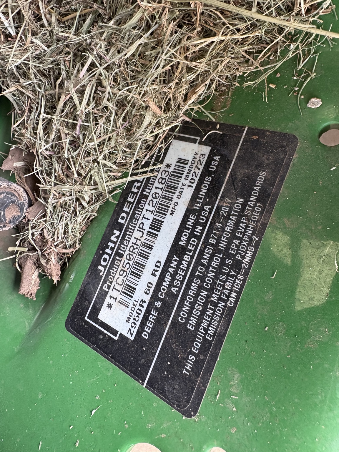 2023 John Deere Z950R Image 17