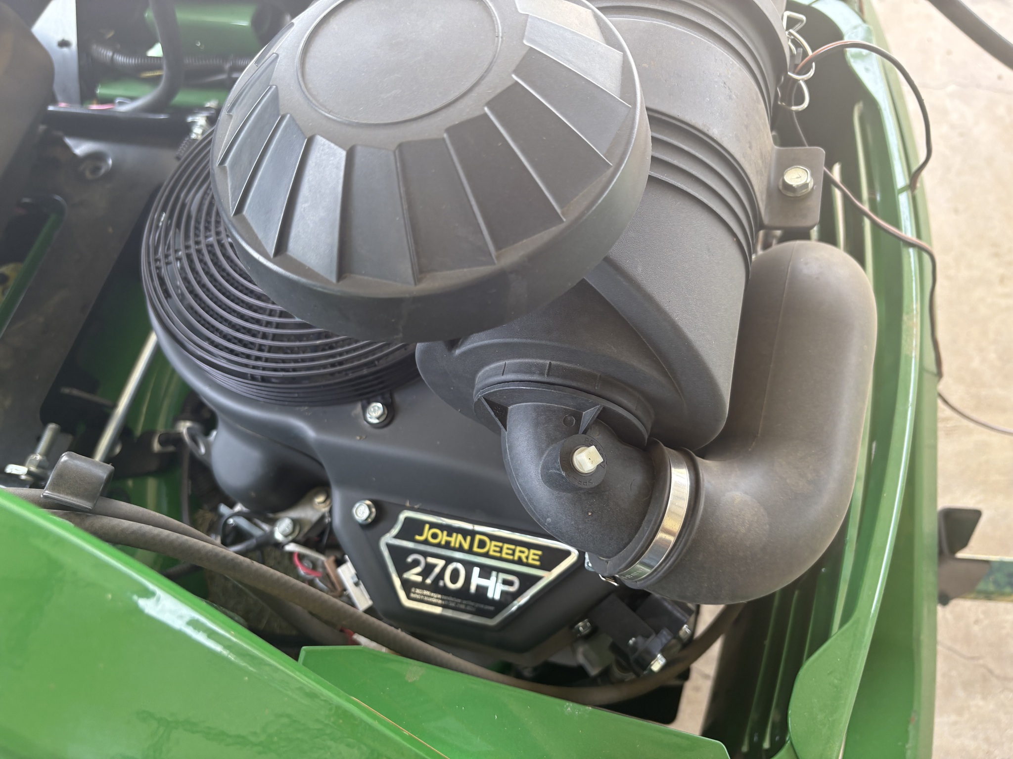 2023 John Deere Z950R Image 10