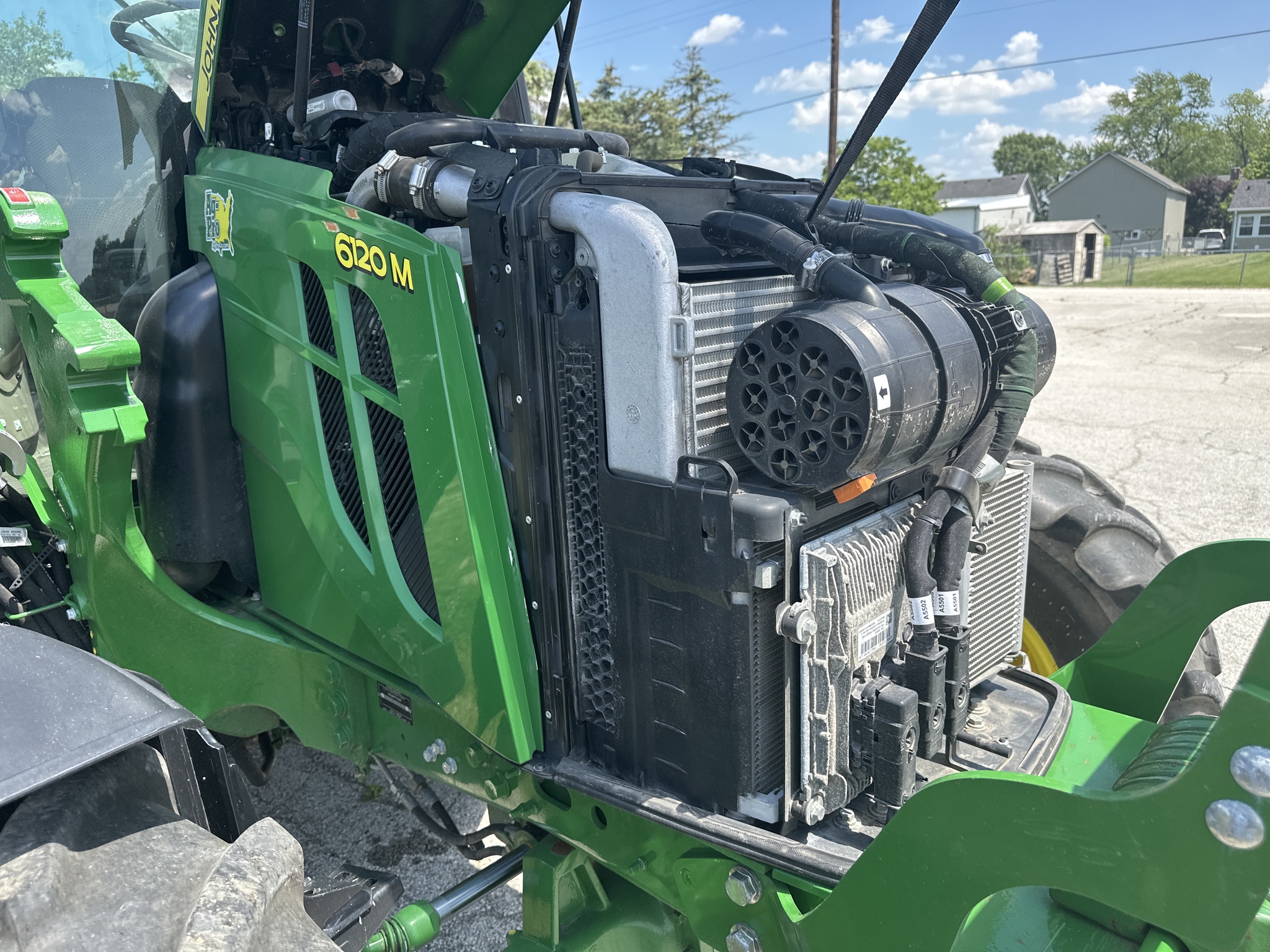2023 John Deere 6120M Image 17