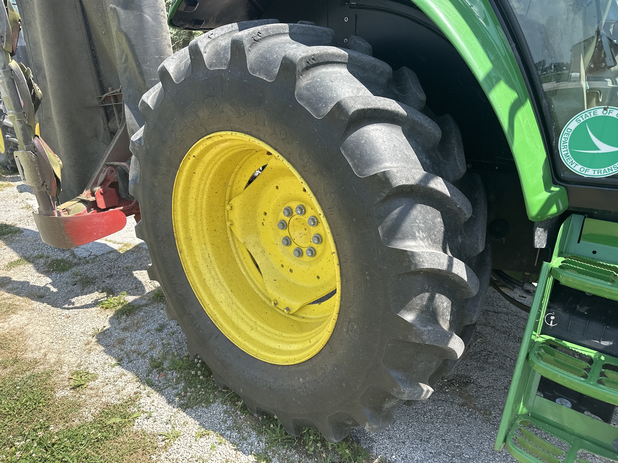 2023 John Deere 6120M Image 9