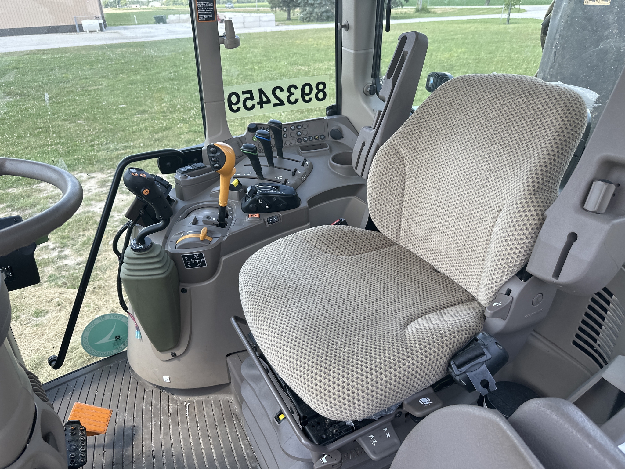 2023 John Deere 6120M Image 21