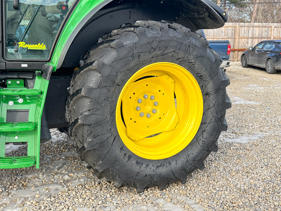 2024 John-Deere 6130M