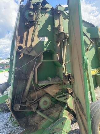 2005 John Deere 567 Photo 4