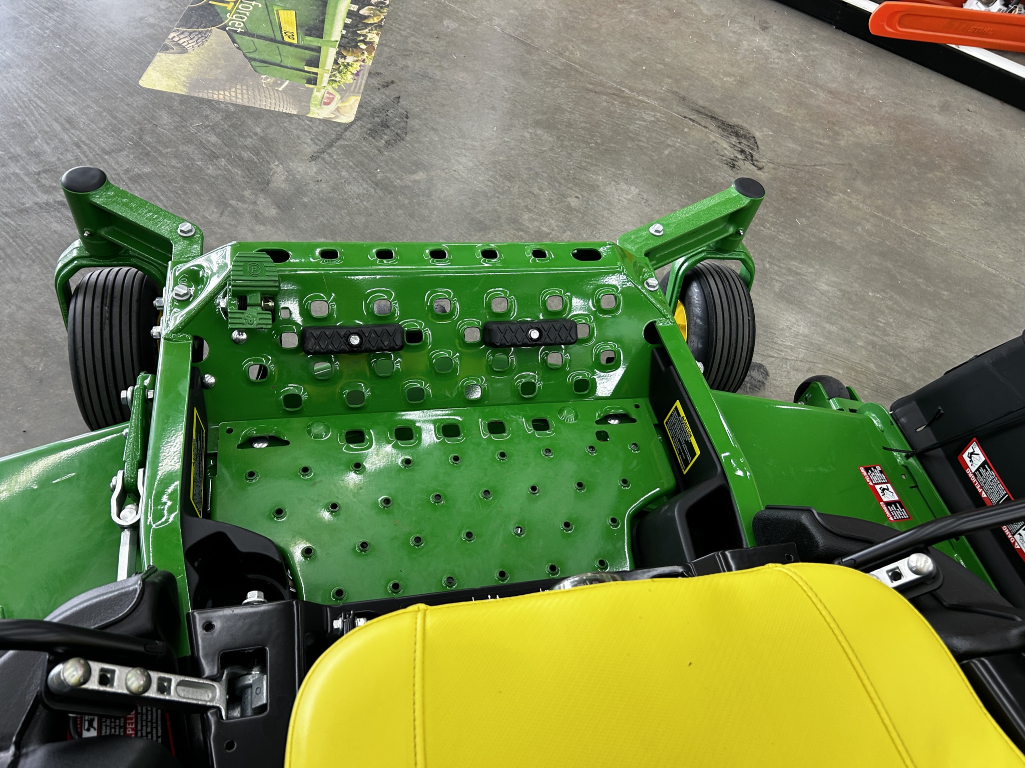 2024 John Deere Z970R Image 12