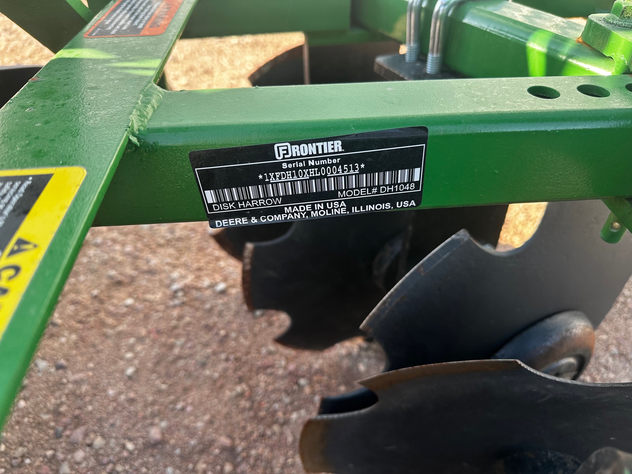 2019 John Deere 1025R Image 13
