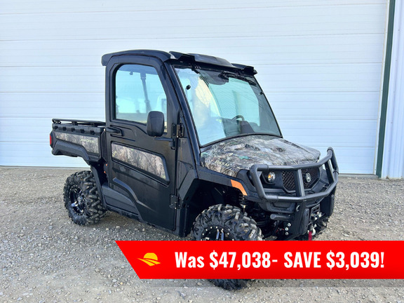  John Deere XUV 845M Cab