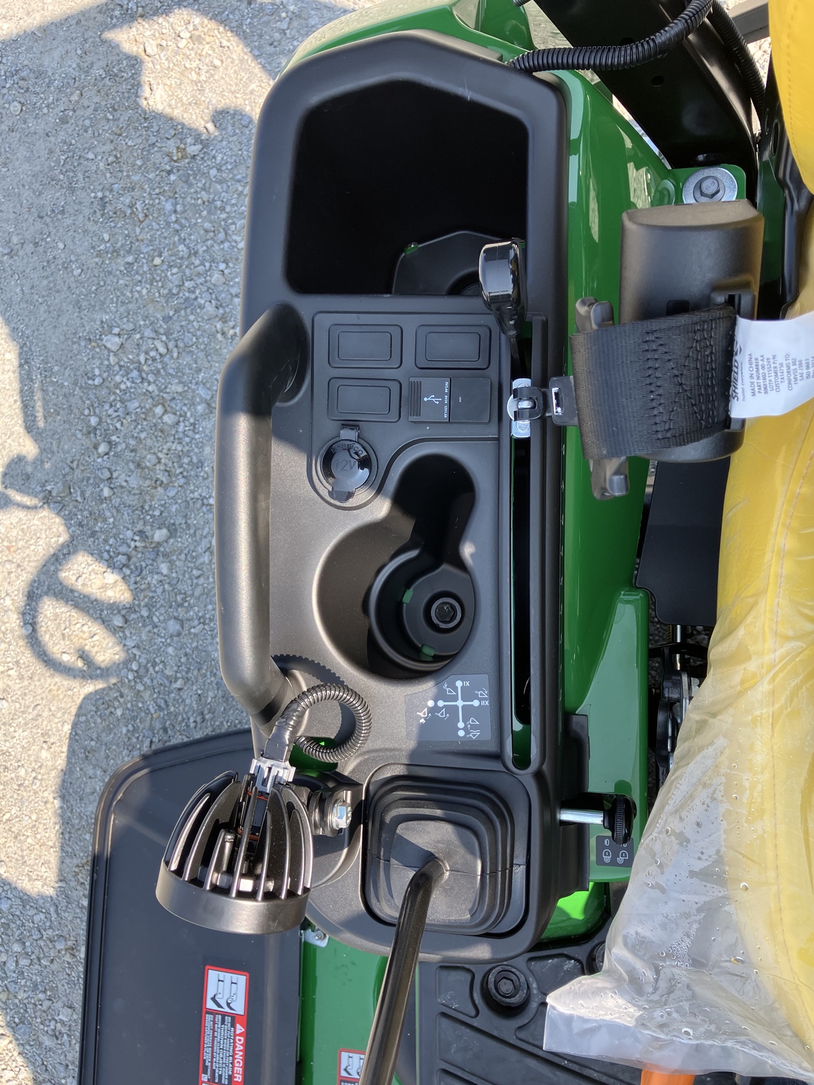 2025 John Deere 1025R Image 13