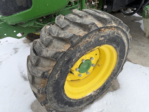 2022 John Deere 4066R - Photo9