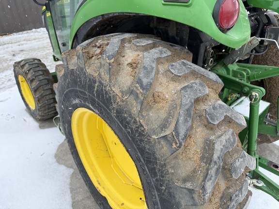 2022 John Deere 4066R - Photo14