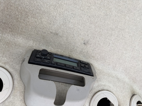 2022 John Deere 4066R - Photo24