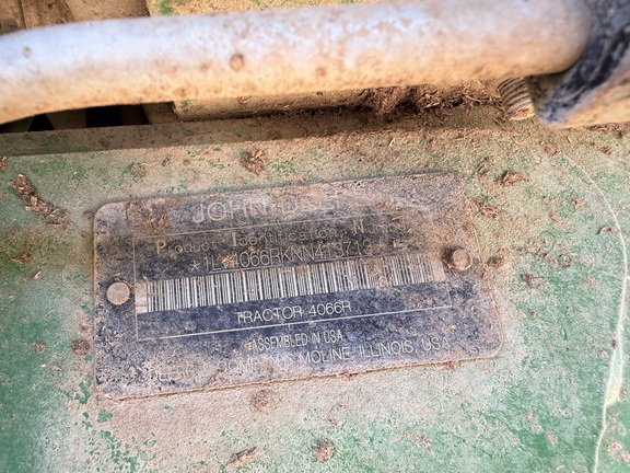 2022 John Deere 4066R - Photo34