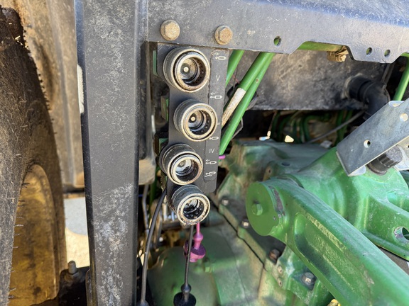 2022 John Deere 4066R - Photo20