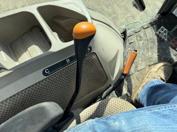 2022 John Deere 4066R - Photo32