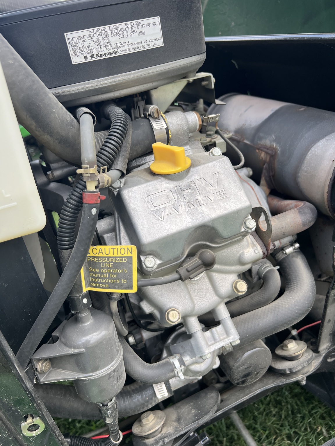 2003 John Deere X485 Image 3
