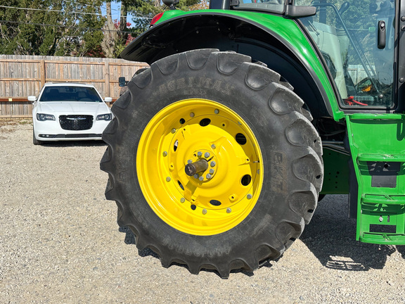 2023 John-Deere 6145M