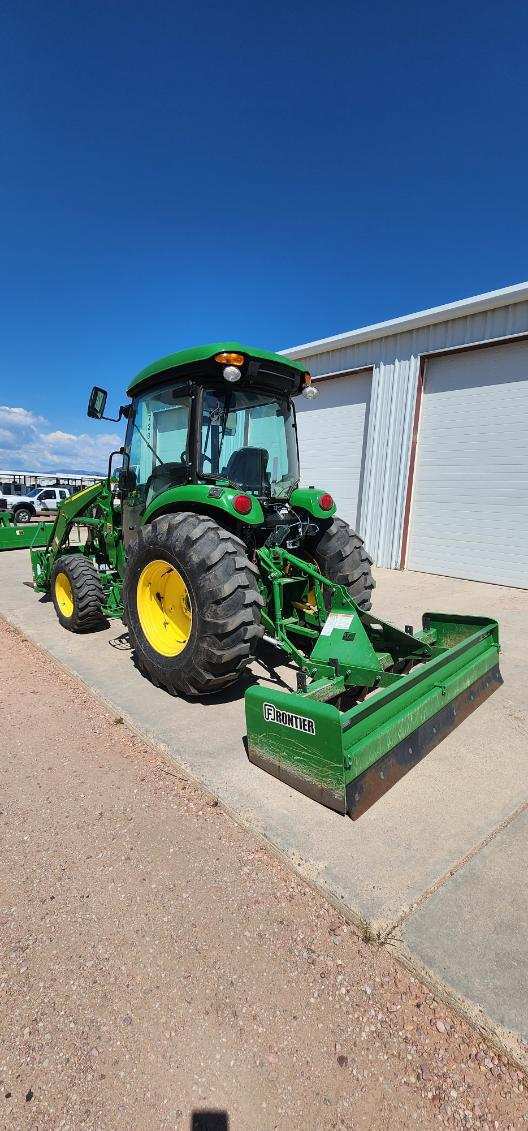 2021 John Deere 4066R Image 5
