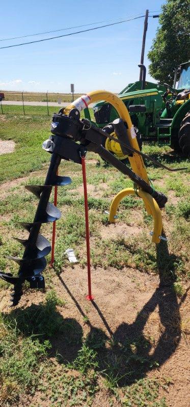 2021 John Deere 4066R Image 13