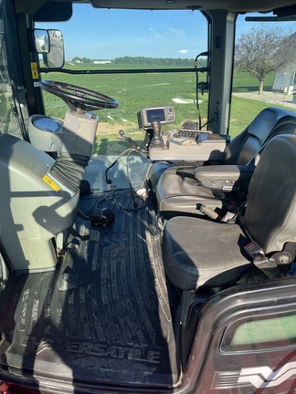 Photo of 2016 Versatile 550DT