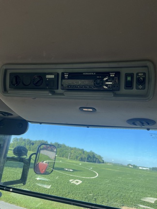 Photo of 2016 Versatile 550DT