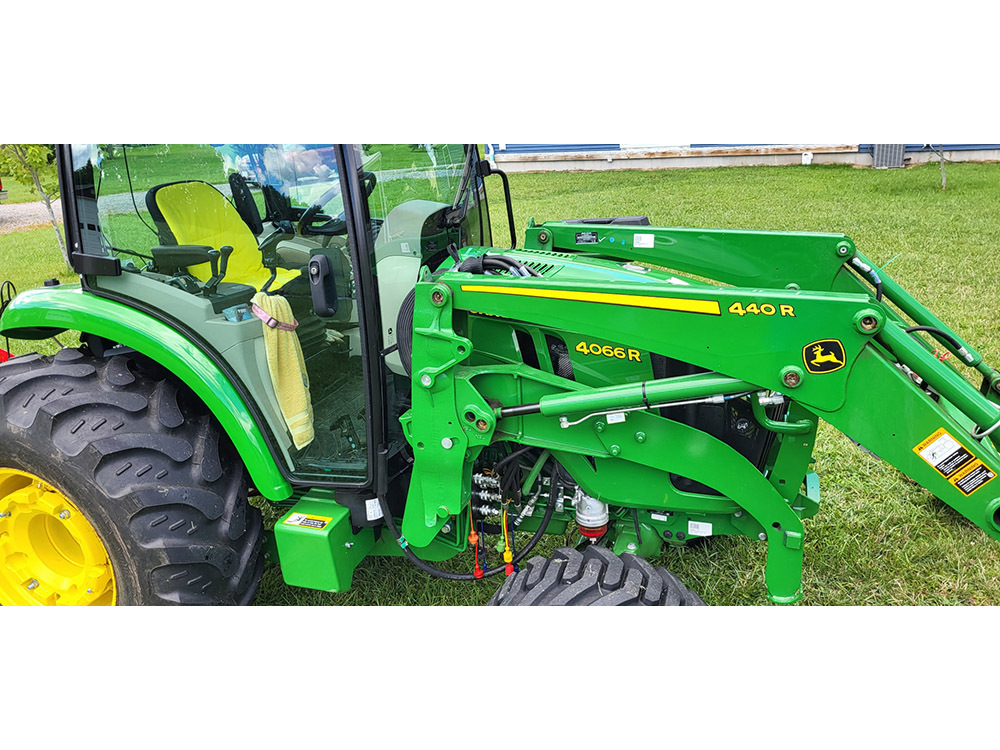 2014 John Deere 2025R - Sydenstricker Nobbe Partners