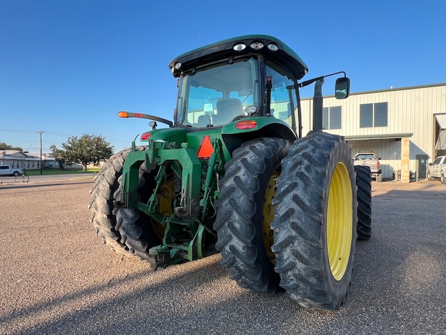 2013 John Deere 8310R Image 8