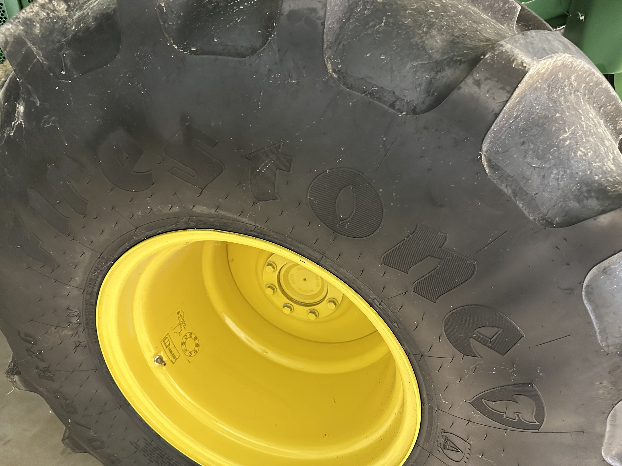 2016 John Deere S660 Image 5