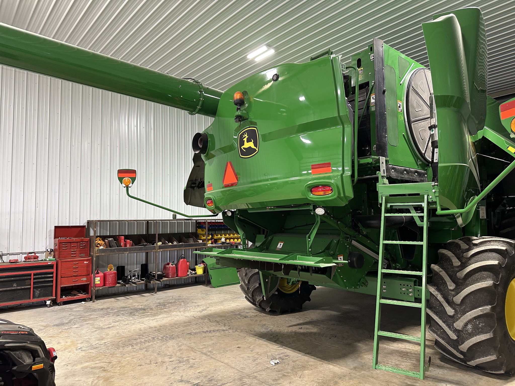 2016 John Deere S660 Image 14