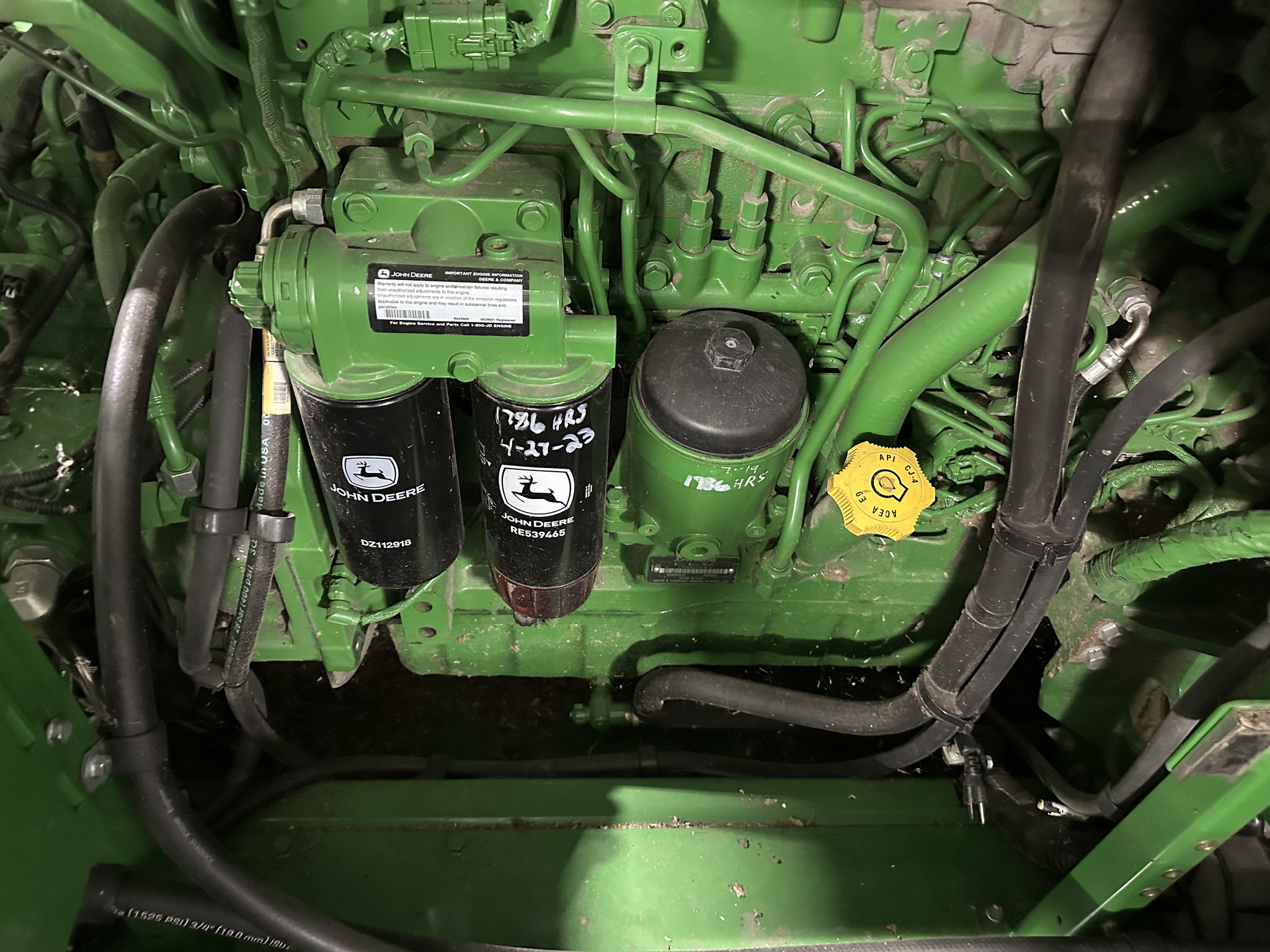 2016 John Deere S660 Image 17