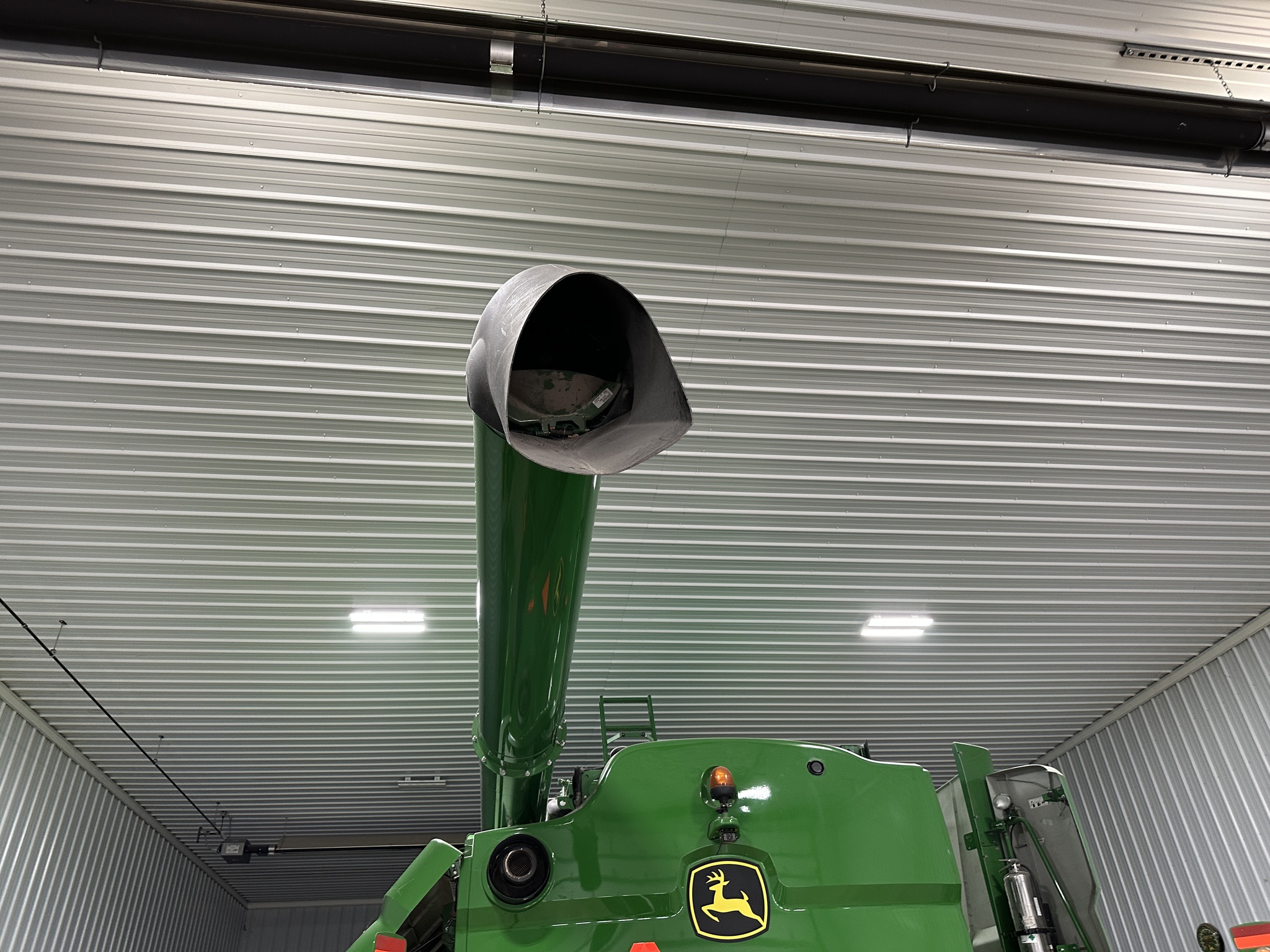 2016 John Deere S660 Image 29