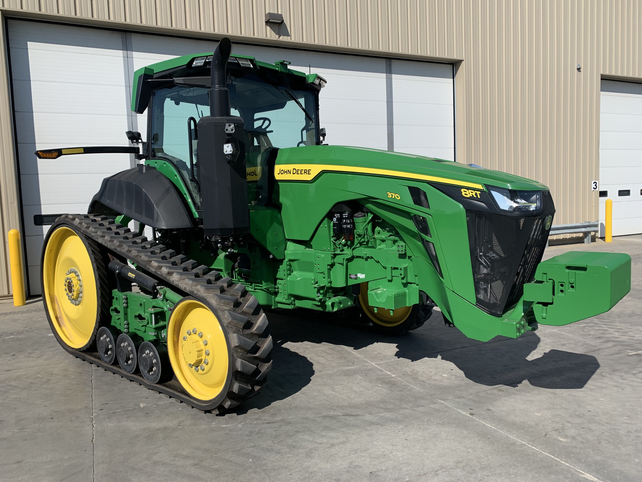 2023 John Deere 8RT 370 Image 1