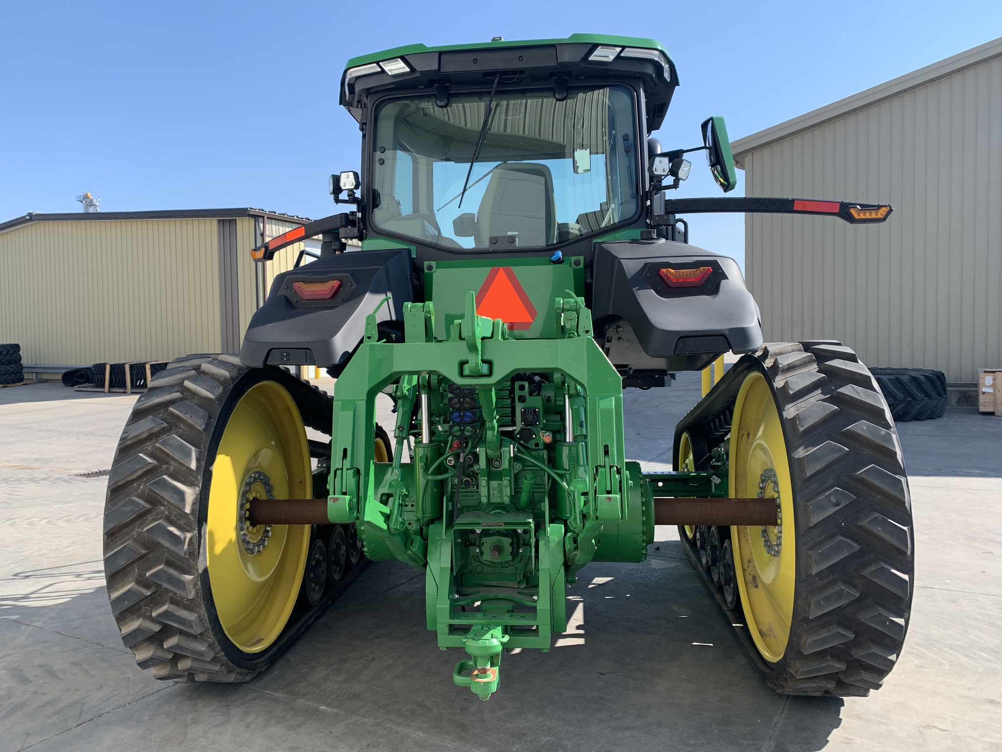 2023 John Deere 8RT 370 Image 4