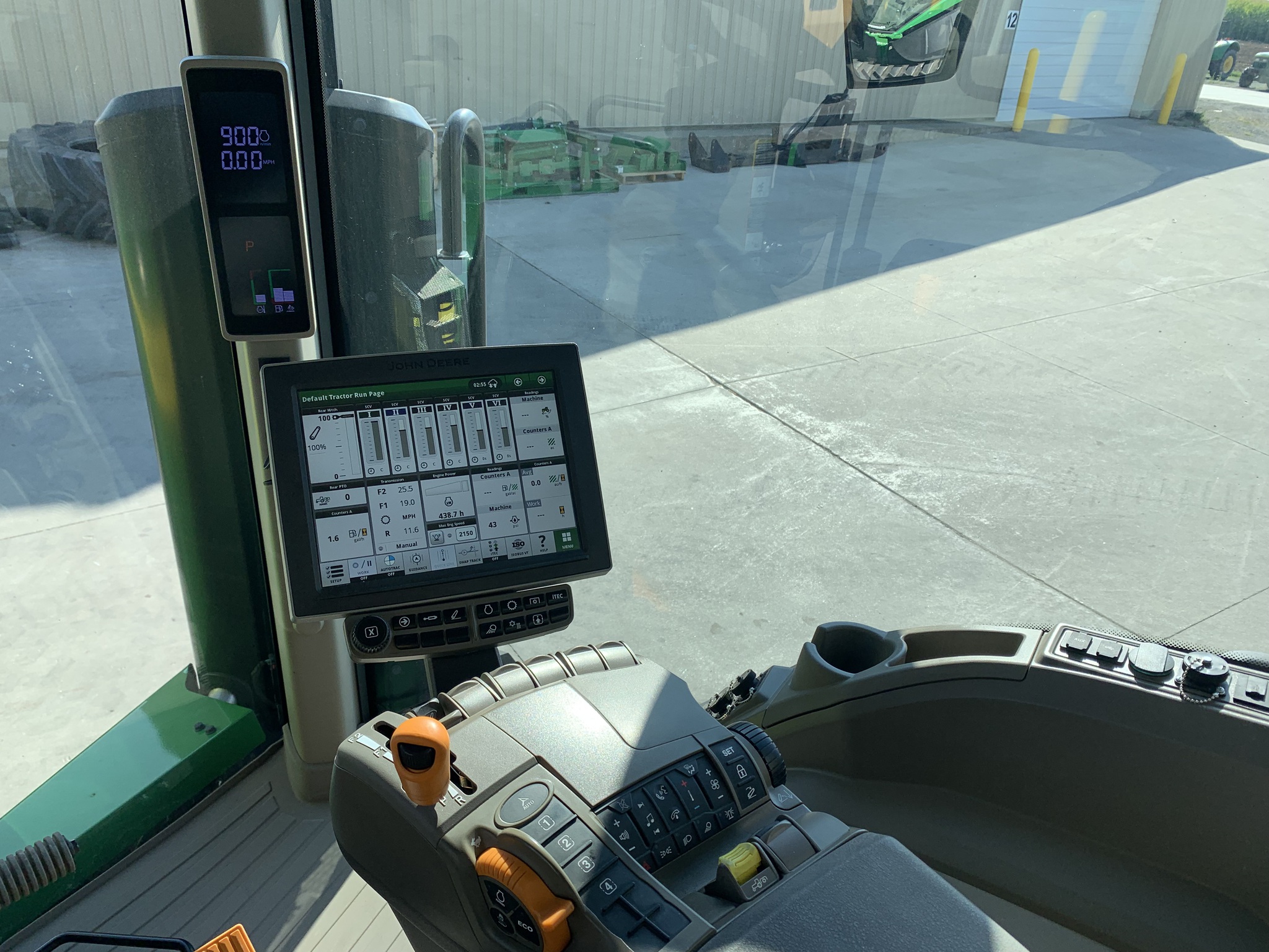 2023 John Deere 8RT 370 Image 10