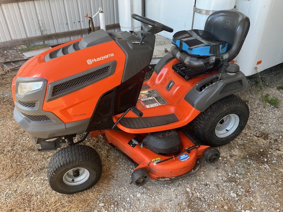 Photo of 2010 Husqvarna YTH24V48