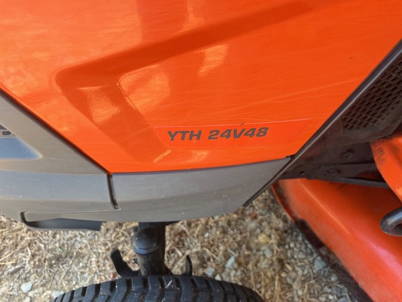 Photo of 2010 Husqvarna YTH24V48