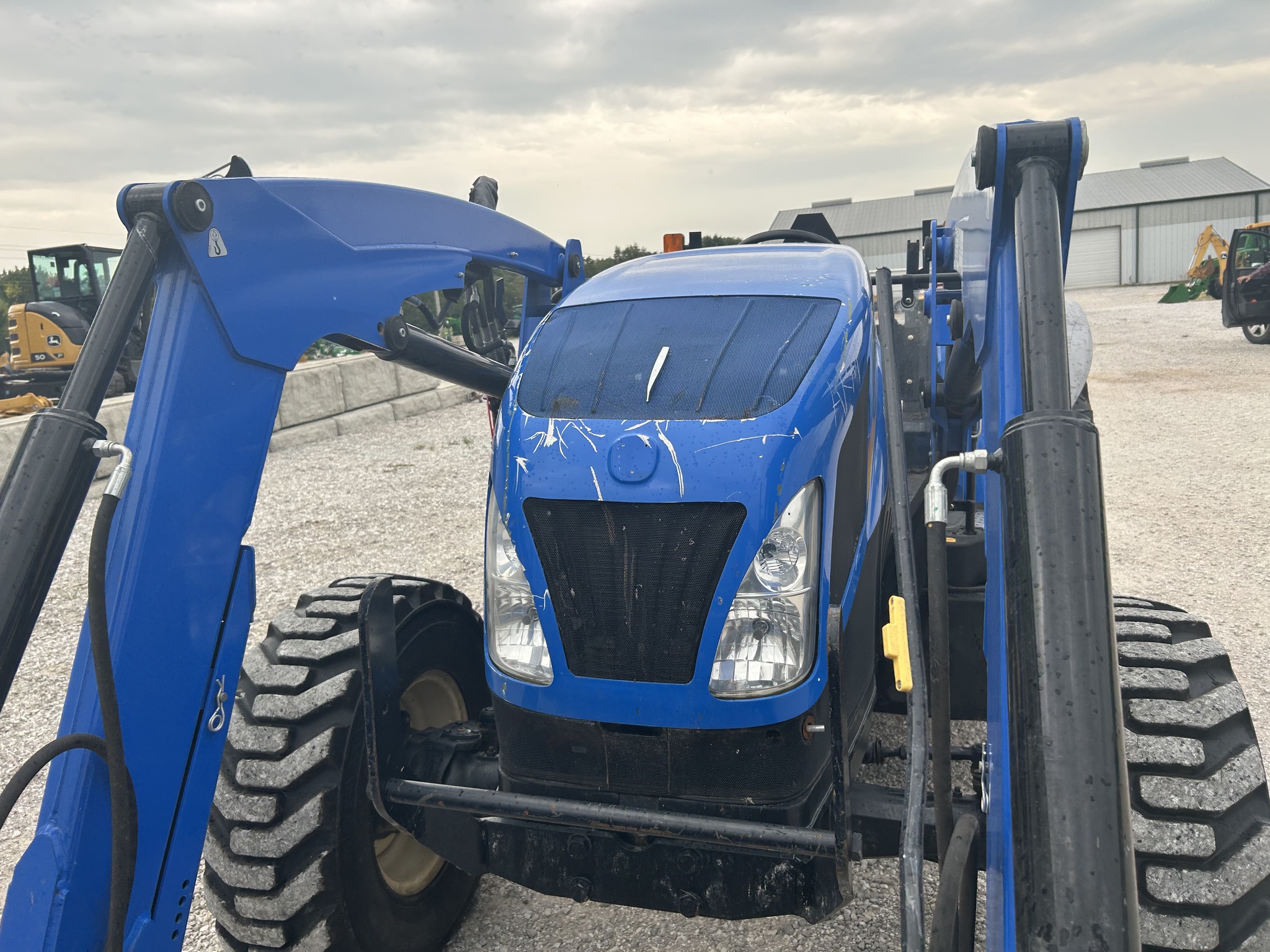  2022 New Holland Workmaster 95 at Heritage Tractor in Joplin, MO