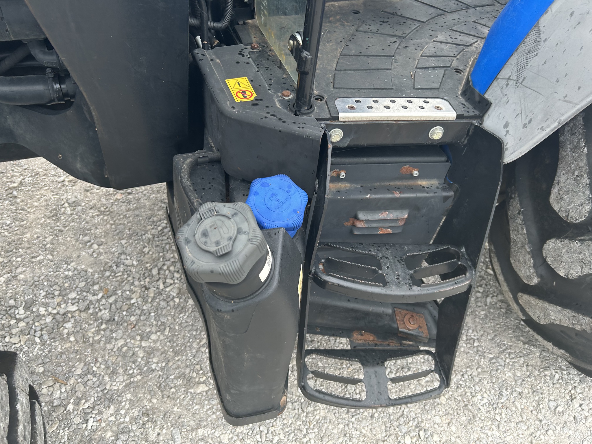  2022 New Holland Workmaster 95 at Heritage Tractor in Joplin, MO