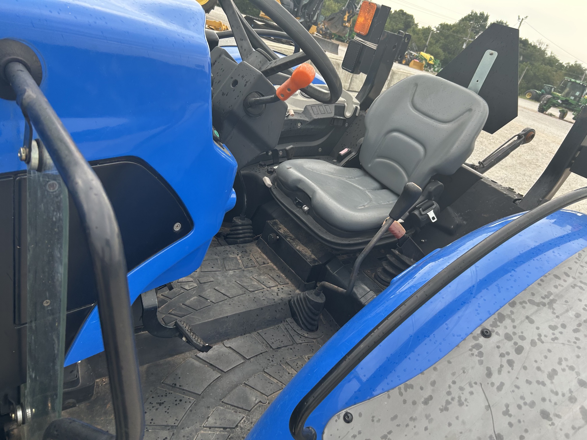  2022 New Holland Workmaster 95 at Heritage Tractor in Joplin, MO