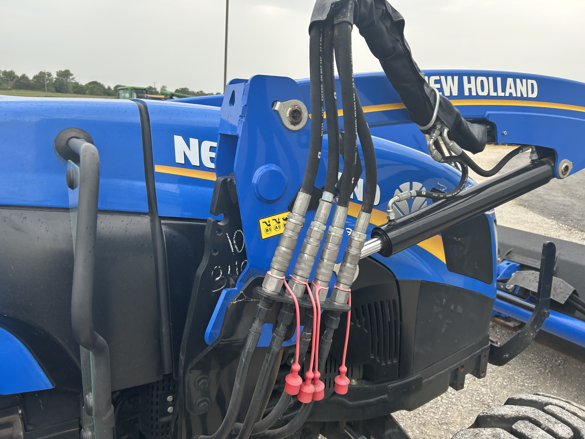  2022 New Holland Workmaster 95 at Heritage Tractor in Joplin, MO