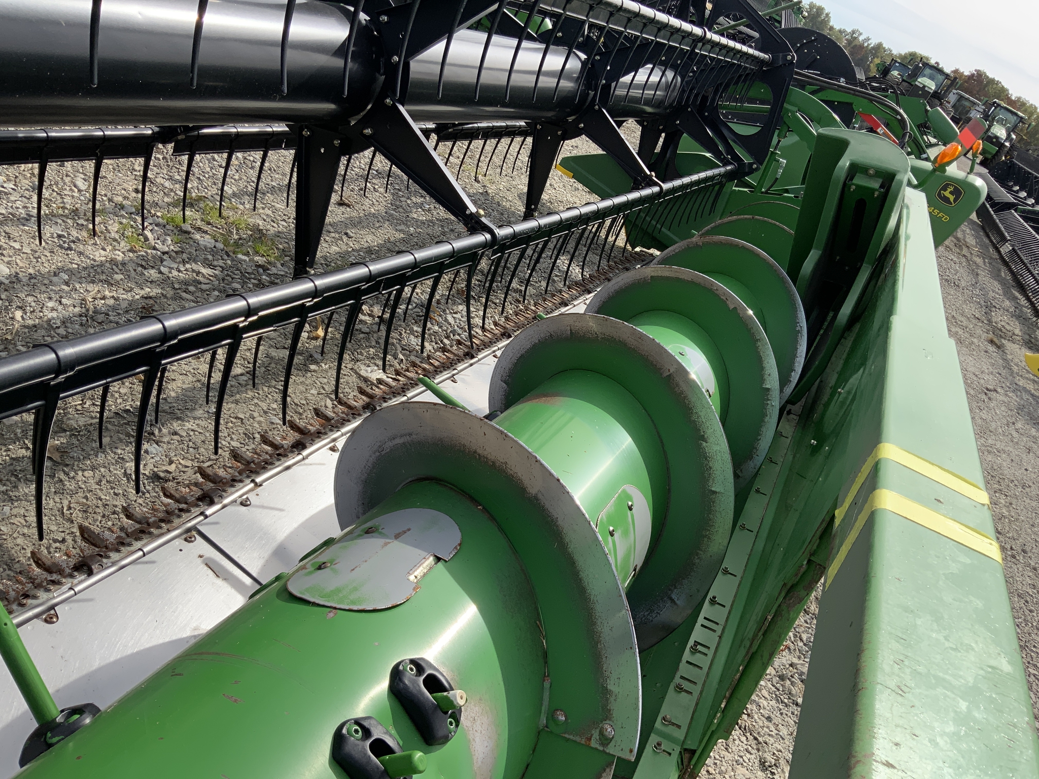 2008 John Deere 630F Image 8