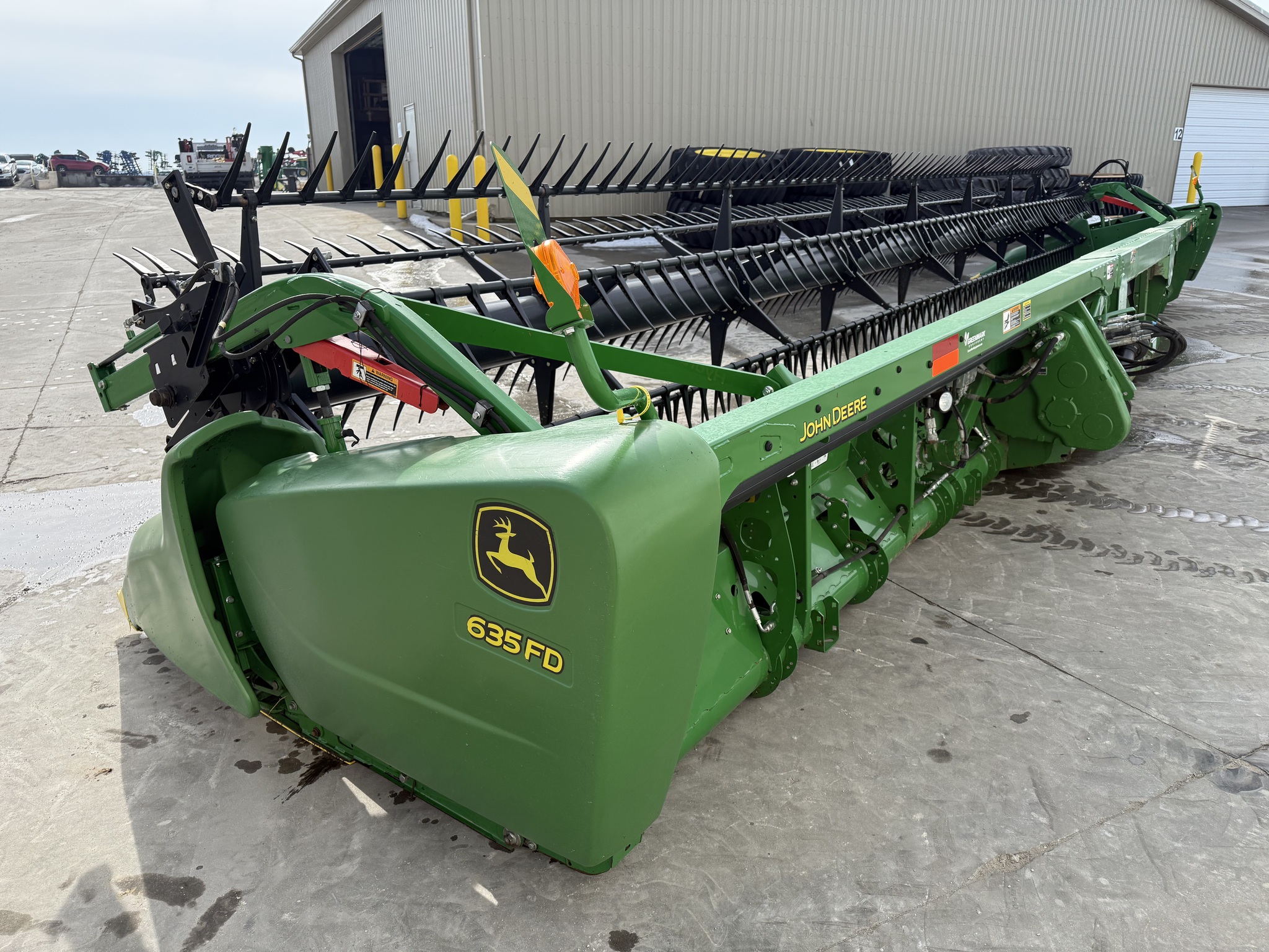 2018 John Deere 635FD Image 5