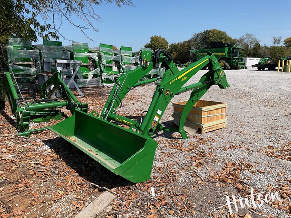 Photo of 2024 John Deere 440R